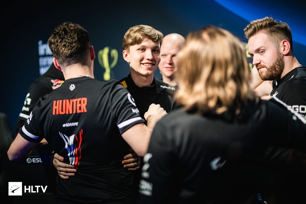 Jeorge 主宰比赛，将Nouns送入美洲RMR，战胜了 NRG